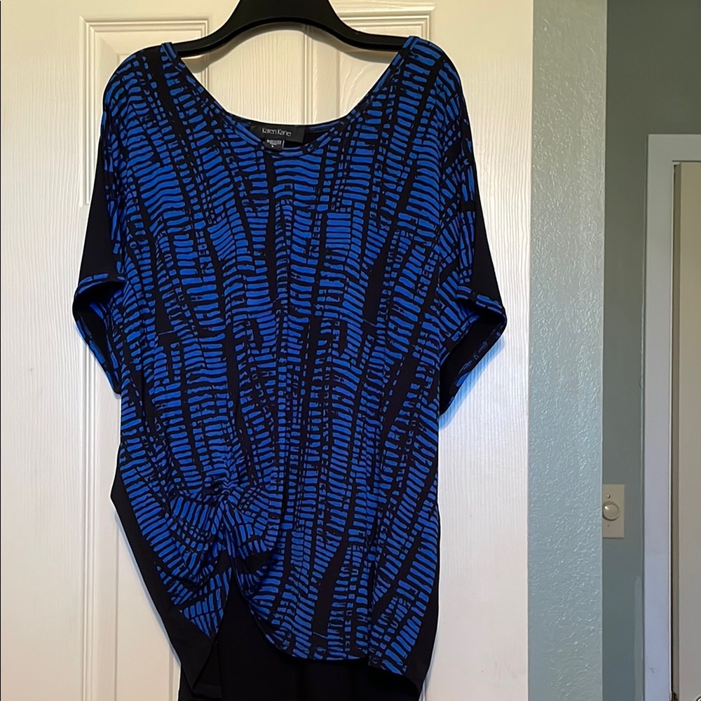 Karen Kane Women's Blue Top